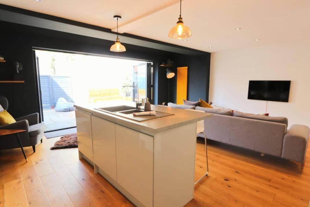 Villa Hotwells Modern Mews à Bristol Extérieur photo
